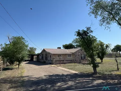 2207 E Bland St, Roswell, NM 88203