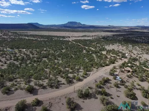 55 Crooked Arrow Dr, Datil, NM 87821 photo 3