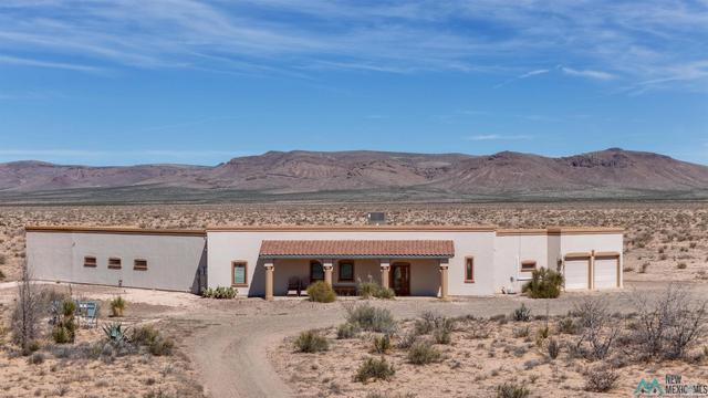 22445 Solo Runway Rd, Deming, NM 88030