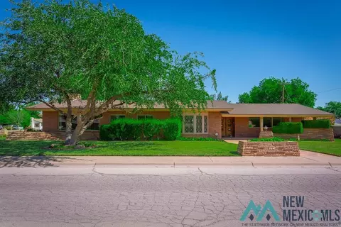 806 W Hermosa Dr, Artesia, NM 88210