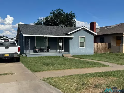 205 N Kansas Ave, Roswell, NM 88201