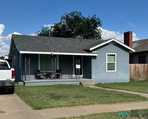 205 N Kansas Ave, Roswell, NM 88201