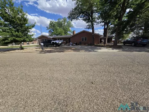 161 Yucca Dr, Portales, NM 88130