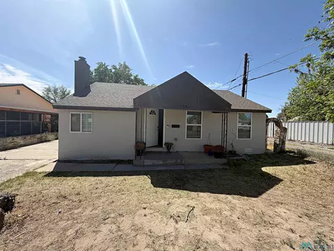704 N Ohio Ave, Roswell, NM 88201