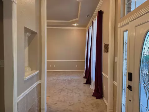 Entry Way - 2348 Fairway Ter, Clovis, NM 88101 photo 3 of 6