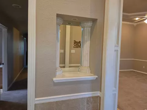 Entry Way - 2348 Fairway Ter, Clovis, NM 88101 photo 1 of 6
