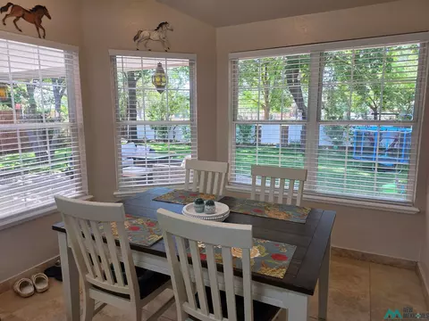 2348 Fairway, Clovis, NM 88101 photo 10