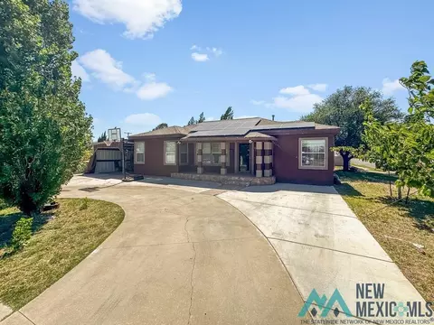 921 N Mckinley Dr, Hobbs, NM 88240