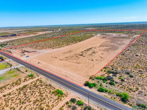 6 Illinois Cp, Carlsbad, NM 88220