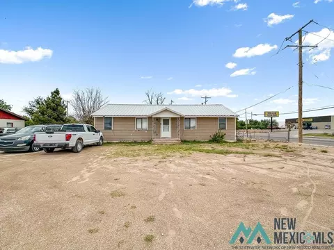 618 Welshire St, Carlsbad, NM 88220