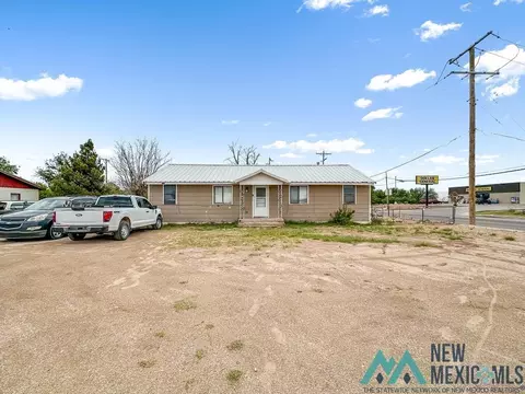 618 Welshire St, Carlsbad, NM 88220