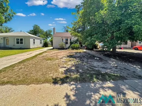 606 N Mesa St, Carlsbad, NM 88220