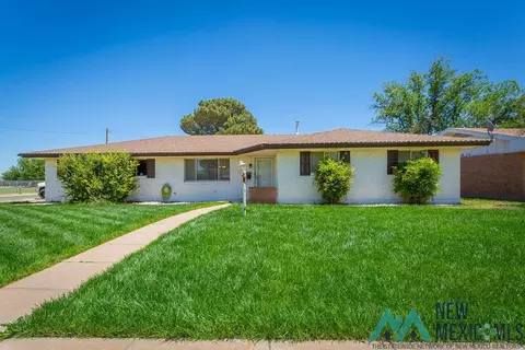2001 Barnett Dr, Roswell, NM 88203