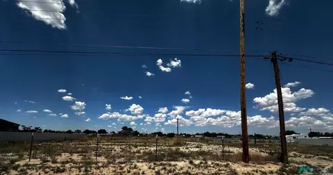 704 Teague Dr, Hobbs, NM 88240