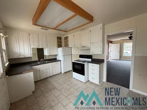 Kitchen - 1724 Ross St, Clovis, NM 88101 photo 2 of 2