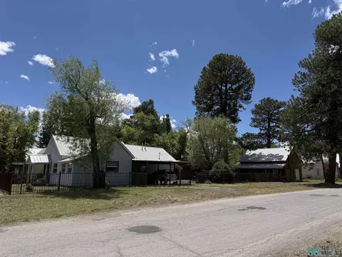 301 Maple Ave, Chama, NM 87520