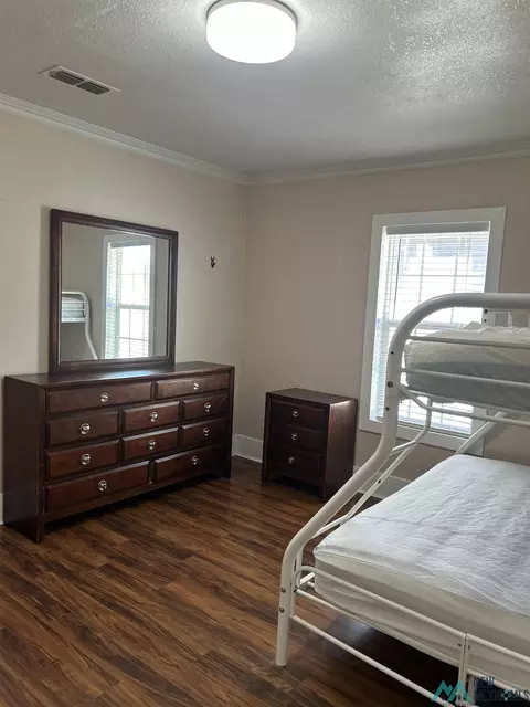 Bedroom - 900 Pile St, Clovis, NM 88101 photo 5 of 10