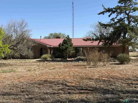 1091 Curry Road 6, Clovis, NM 88101