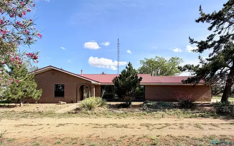 1091 Curry Road 6, Clovis, NM 88101