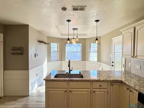 Kitchen - 247 Olive Dr, Clovis, NM 88101 photo 6 of 6