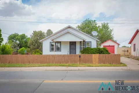 1309 W College, Roswell, NM 88201