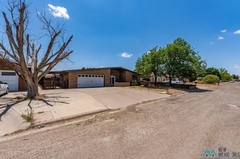 1208 Libra Dr, Portales, NM 88130