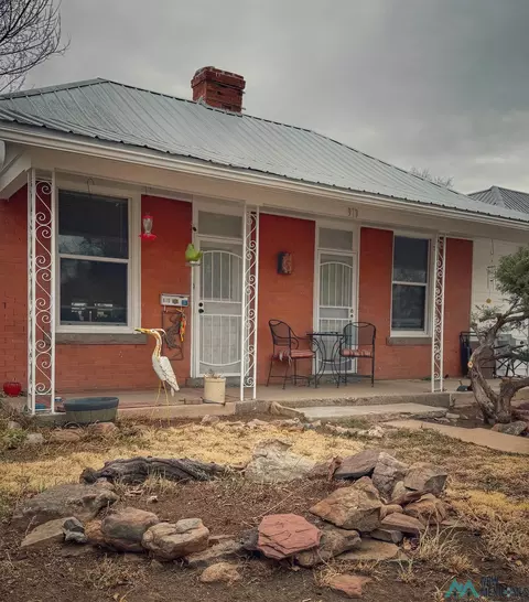 910 Third St, Las Vegas, NM 87701