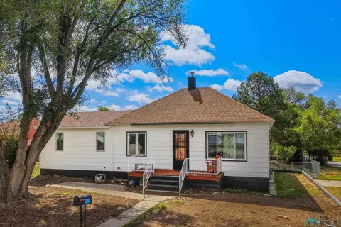 1345 S 4th St, Raton, NM 87740