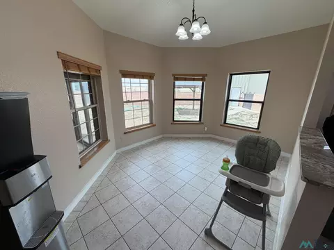 Dining - 978 Curry Road 22 Rd, Clovis, NM 88101 photo 1 of 1