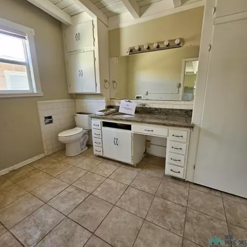 Bath - 2701 Sheldon St, Clovis, NM 88101 photo 1 of 3