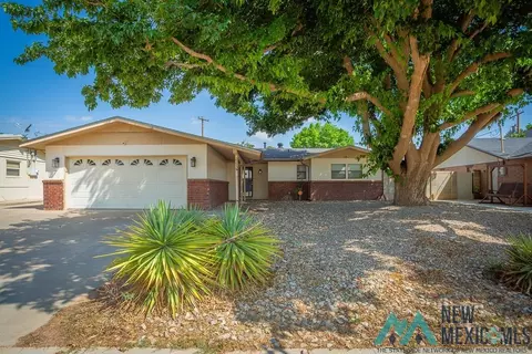 2202 W Clayton Ave, Artesia, NM 88210