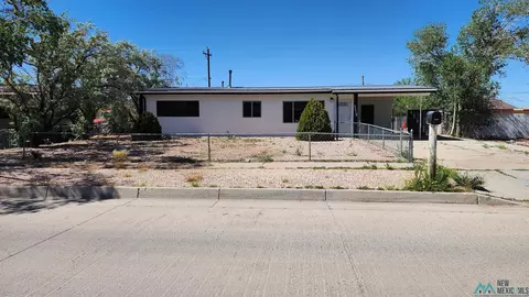 3319 Church Rock St, Gallup, NM 87301