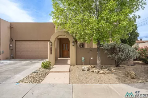3884 Adriatic Rd, Las Cruces, NM 88012