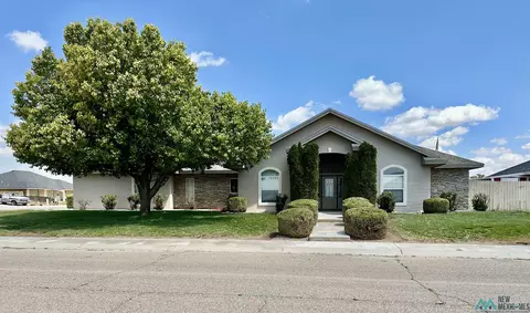 12 W Lake Ct, Dexter, NM 88230