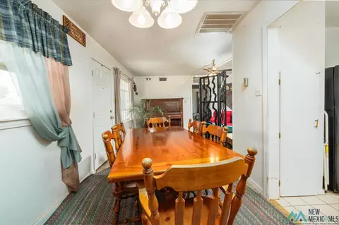 Dining - 116 E Manana, Clovis, NM 88101 photo 3 of 3