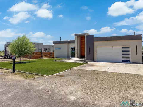 4417 N Meadowbrook Dr, Hobbs, NM 88240