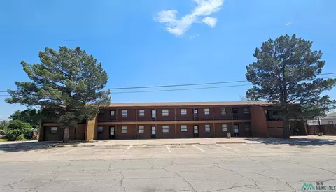 708 N Fifth St, Carlsbad, NM 88220