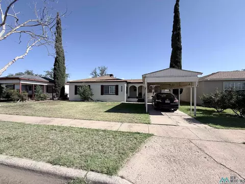 1207 E Pecos Dr, Hobbs, NM 88240