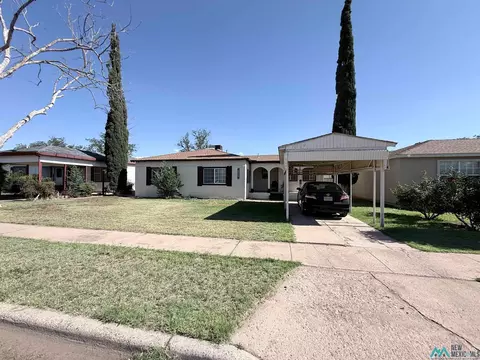 1207 E Pecos Dr, Hobbs, NM 88240