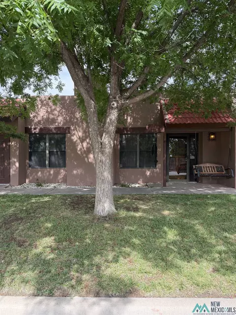 317 Sherrill Ln #25, Roswell, NM 88201