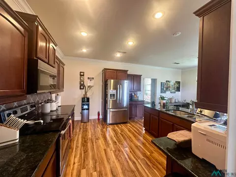 2316 Cobblestone Cir, Clovis, NM 88101 photo 19