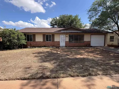 721 W 18th St, Clovis, NM 88101