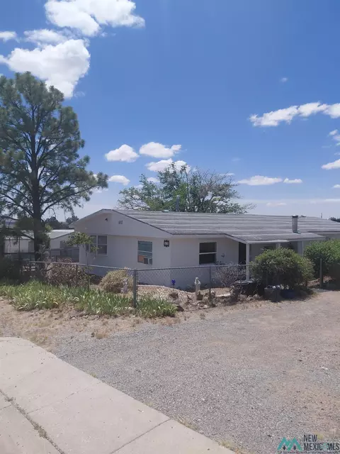 410 E Pheasant Dr, Silver City, NM 88061
