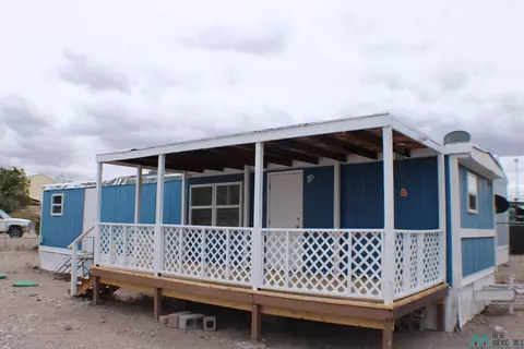 221 Camino Seis St, Elephant Butte, NM 87935