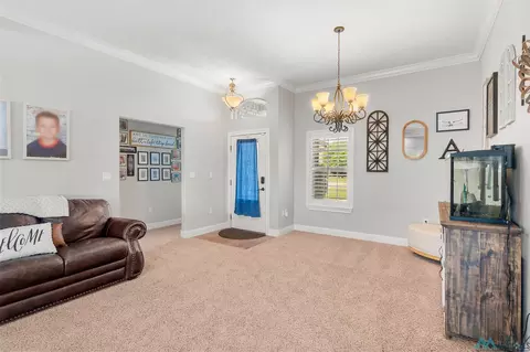 3913 Woodlark, Clovis, NM 88101 photo 9