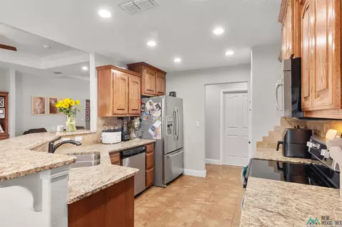 3913 Woodlark, Clovis, NM 88101 photo 13