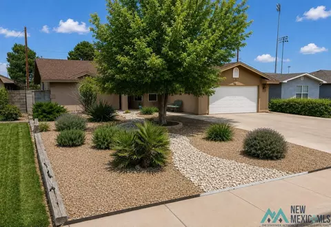 1605 Sunset, Roswell, NM 88201
