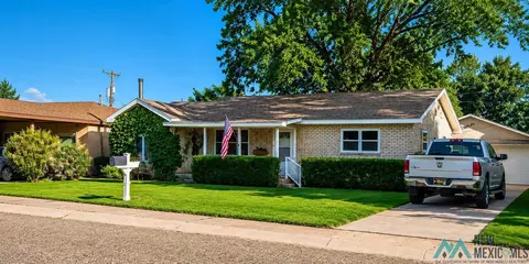 209 E Plz, Clovis, NM 88101