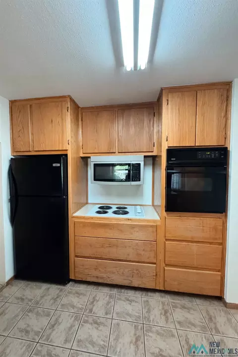 Kitchen - 209 E Plz, Clovis, NM 88101 photo 1 of 3