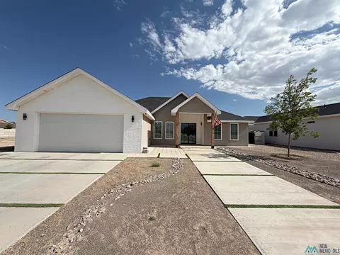 8 Bella Piazza Way, Roswell, NM 88201